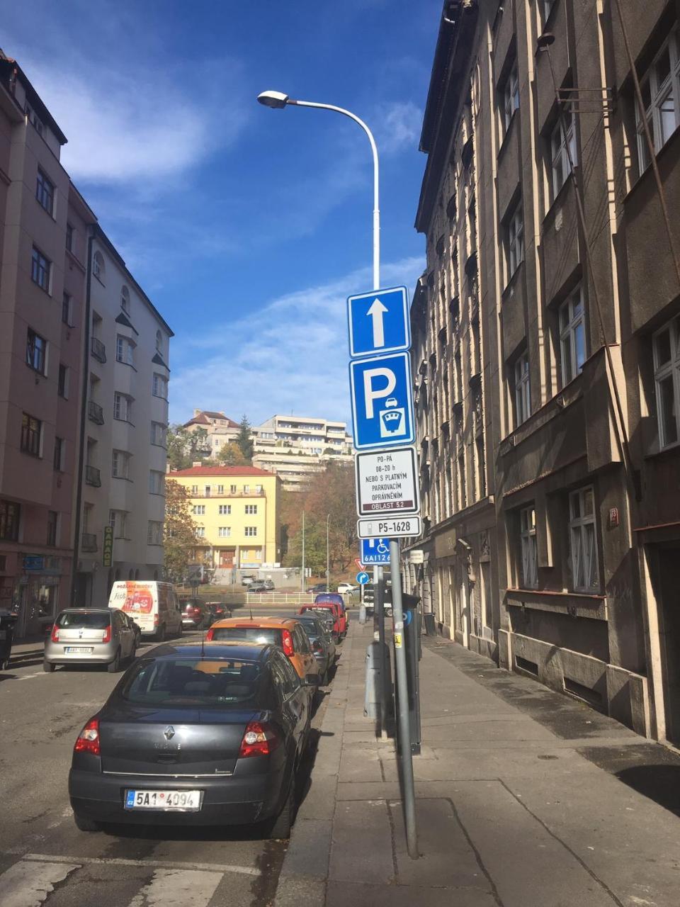 Kavalir 3* Praga